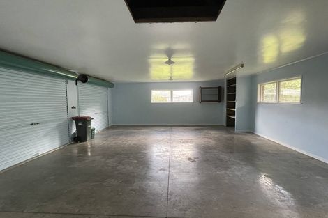 Photo of property in 4 Sunnypark Avenue, Rosehill, Papakura, 2113