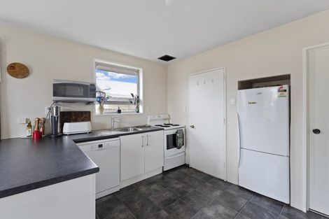 Photo of property in 2/20 Staffa Street, Woolston, Christchurch, 8062