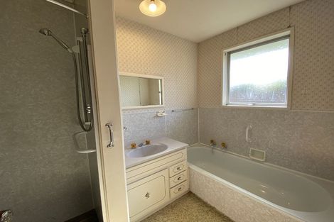 Photo of property in 2/132 Roydvale Avenue, Burnside, Christchurch, 8053