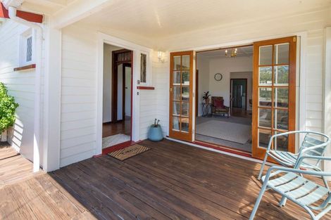 Photo of property in 3 Carlton Avenue, Gonville, Whanganui, 4501