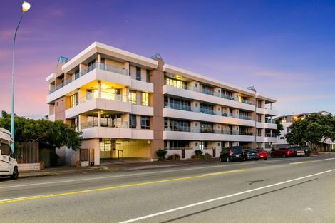 Photo of property in Anchorage Apartments, 301/36 Victoria Road, Mount Maunganui, 3116
