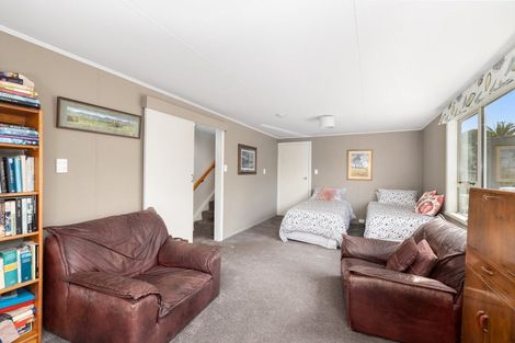 Photo of property in 61 Pinedale Crescent, Riversdale Beach, Masterton, 5872