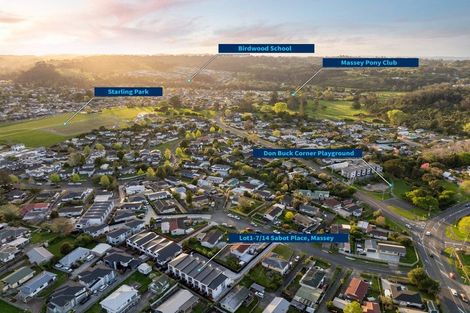 Photo of property in 1/14 Sabot Place, Massey, Auckland, 0614
