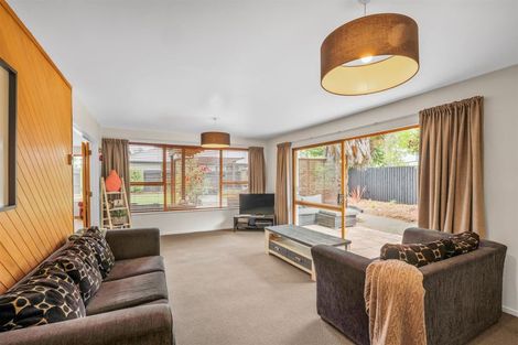 Photo of property in 236 Keyes Road, New Brighton, Christchurch, 8083