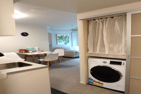 Photo of property in 96 On Symonds Apartments, 401/96 Symonds Street, Grafton, Auckland, 1010