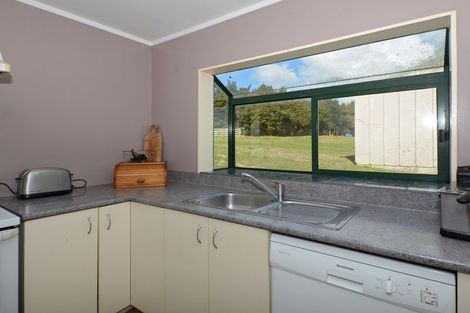 Photo of property in 310 Gumtown Road, Te Kamo, Kamo, 0185