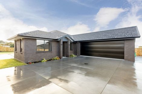 Photo of property in 10 Brendan Close, Omokoroa, 3114