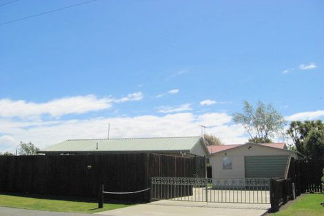 Photo of property in 30 Woodend Road, Woodend, 7610