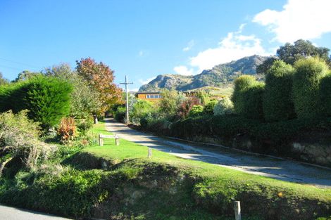Photo of property in 66 Main Road, Governors Bay, Lyttelton, 8971