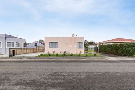 Photo of property in 21 Rewa Street, Takaro, Palmerston North, 4412