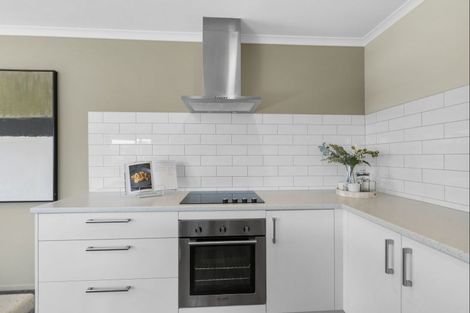 Photo of property in 37 Reuben Avenue, Rolleston, 7615