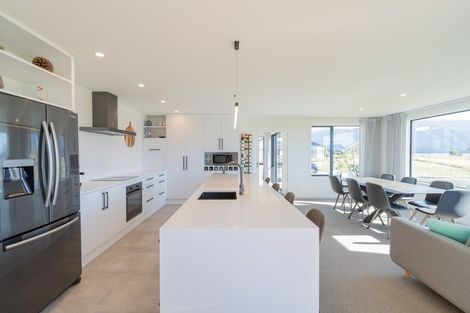 Photo of property in 10 Red Deer Place, Te Anau, 9600