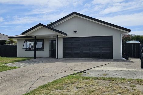 Photo of property in 63 Katerini Grove, Papamoa Beach, Papamoa, 3118