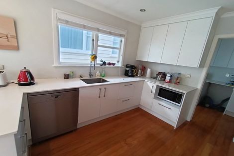 Photo of property in 15 Collier Avenue, Karori, Wellington, 6012