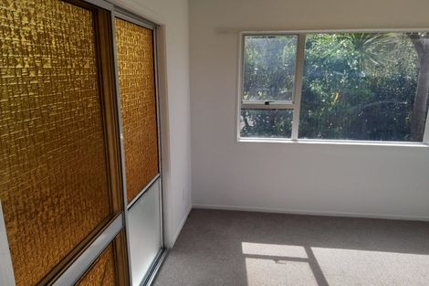 Photo of property in 1/2 Northwick Place, Hillcrest, Auckland, 0627