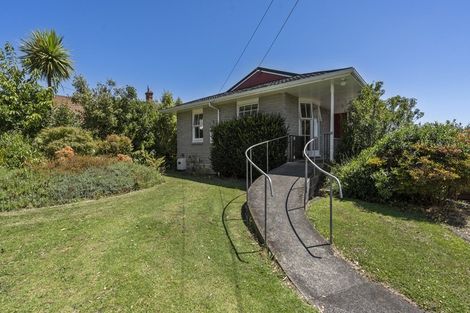 Photo of property in 216 Frankley Road, Frankleigh Park, New Plymouth, 4310
