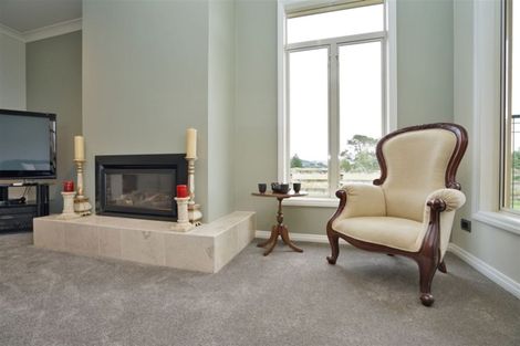 Photo of property in 64 Houghton Road, Ngahinapouri, Hamilton, 3290