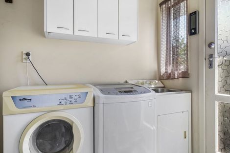 Photo of property in 2/6 Steadman Road, Broomfield, Christchurch, 8042