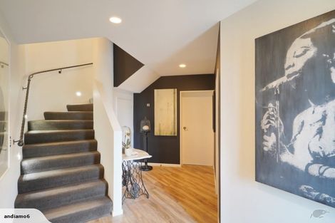 Photo of property in 84 Glenstrae Road, Redcliffs, Christchurch, 8081