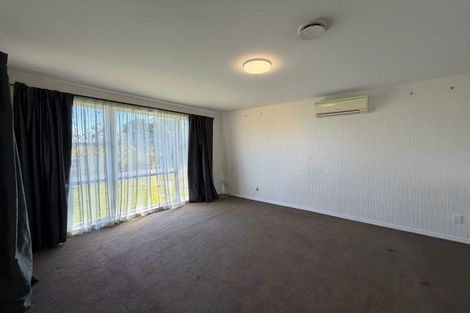 Photo of property in 26 Awatere Street, Clover Park, Auckland, 2023