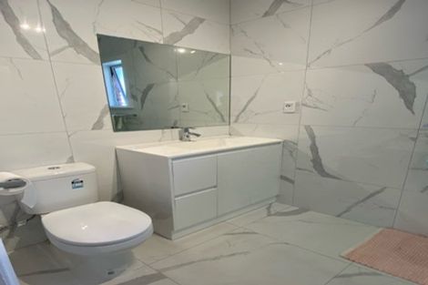 Photo of property in 185 Te Atatu Road, Te Atatu South, Auckland, 0610