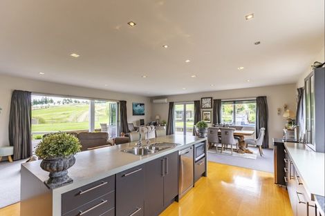 Photo of property in 180a Tikokino Road, Waipawa, 4273