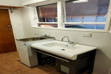 Photo of property in 4301 Great North Road, Glendene, Auckland, 0602