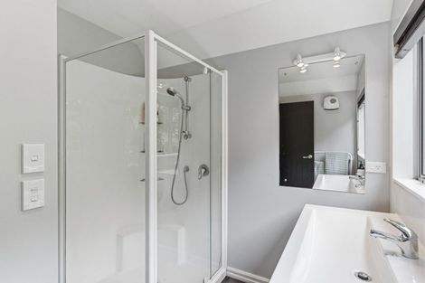 Photo of property in 132 Maui Pomare Road, Nikau Valley, Paraparaumu, 5032