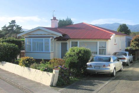 Photo of property in 52 Connolly Street, Boulcott, Lower Hutt, 5010