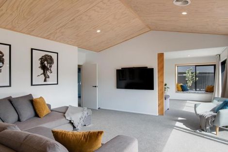 Photo of property in 6 Sandford Terrace, Lower Shotover, Queenstown, 9304