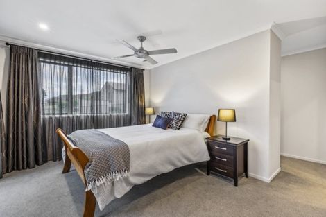 Photo of property in 11 Meadowbrook Place, Buckland, Pukekohe, 2677