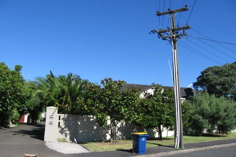 Photo of property in 16a Audrey Road, Takapuna, Auckland, 0620