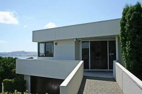 Photo of property in 6 Harvey Street, Waipahihi, Taupo, 3330