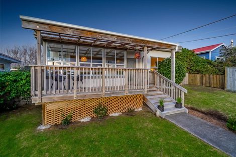 Photo of property in 116 Renown Road, Raumati South, Paraparaumu, 5032