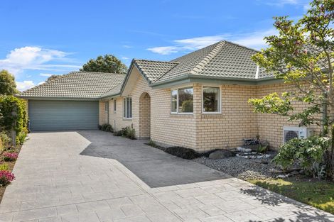 Photo of property in 14 Cayman Close, Shirley, Christchurch, 8052