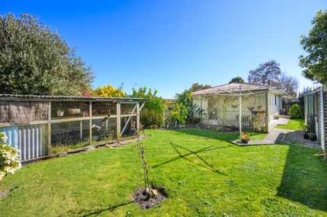 Photo of property in 9 Drury Street, Cloverlea, Palmerston North, 4412