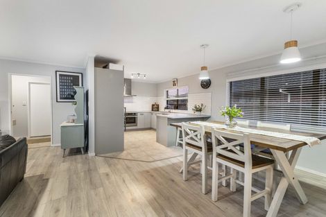 Photo of property in 20 Milson Drive, Papakura, 2110