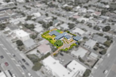 Photo of property in 67 Whites Line East, Waiwhetu, Lower Hutt, 5010