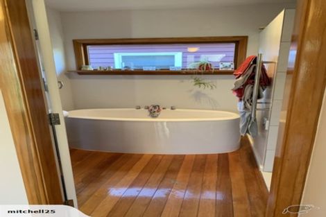 Photo of property in 330 Ilam Road, Bryndwr, Christchurch, 8053