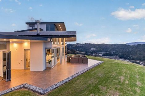 Photo of property in 83 Jervis Road, Waiwera, Orewa, 0994