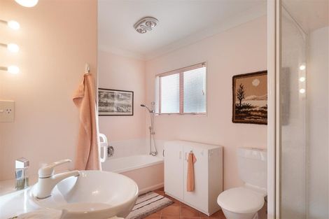 Photo of property in 320c Ohauiti Road, Ohauiti, Tauranga, 3173