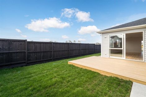 Photo of property in 30 Archibald Drive, Wainui, 0932