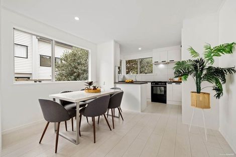 Photo of property in 207 Gills Road, Half Moon Bay, Auckland, 2014