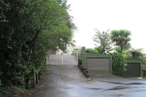 Photo of property in 65 Pohutukawa Avenue, Shelly Park, Auckland, 2014
