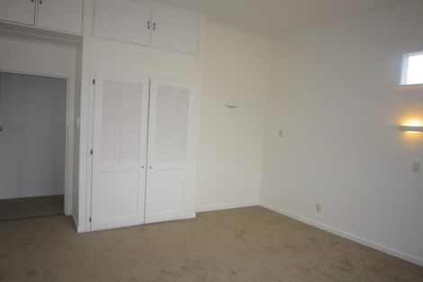 Photo of property in 22 Ferry Street, Seatoun, Wellington, 6022