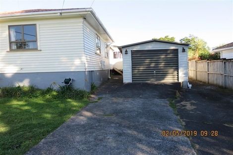 Photo of property in 20 Kauri Glen Road, Northcote, Auckland, 0627