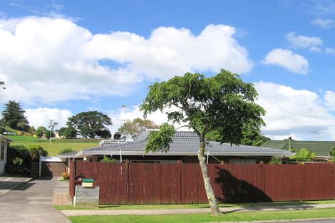 Photo of property in 1/12 Imogene Way, Half Moon Bay, Auckland, 2012