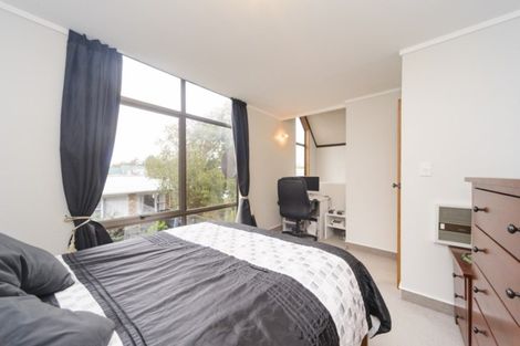 Photo of property in 6/341 College Street, West End, Palmerston North, 4410