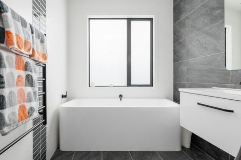 Photo of property in 6/11 Kaniera Terrace, Cambridge, 3434