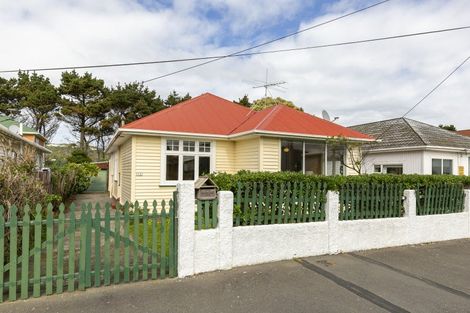 Photo of property in 414 Broadway, Miramar, Wellington, 6022